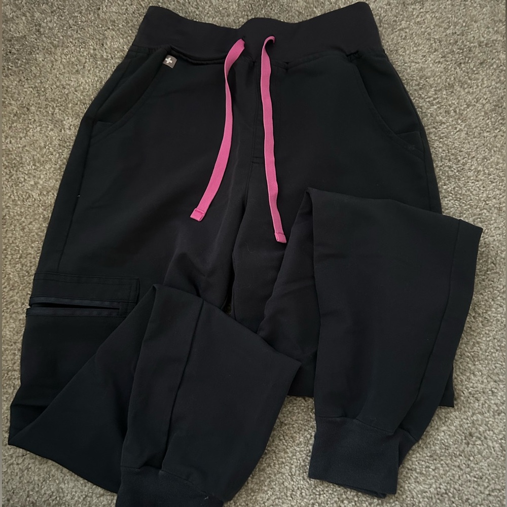 Figs highwasted jogger scrub pants